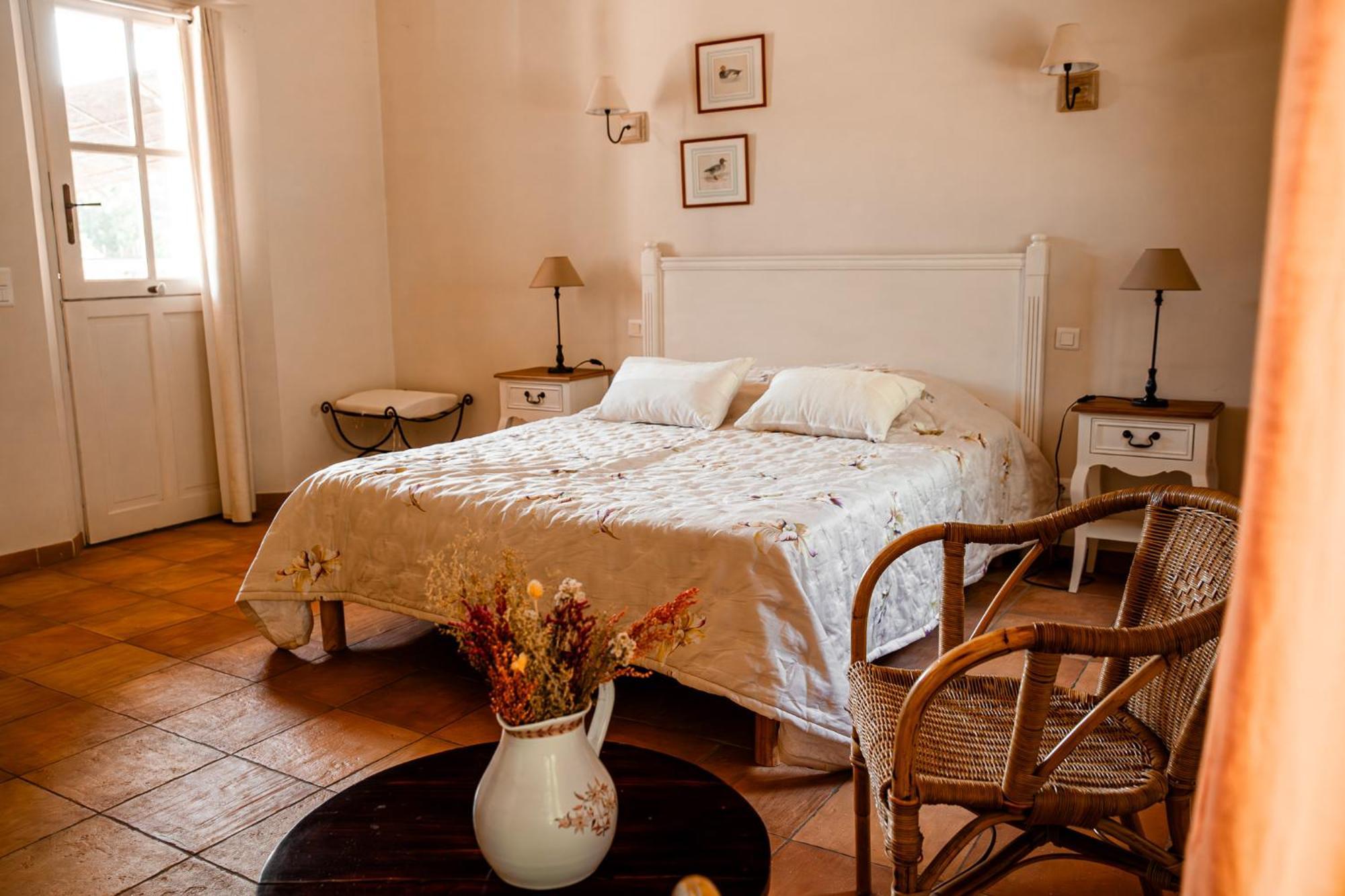 Mas De Lure Hotel Salon-de-Provence Eksteriør billede