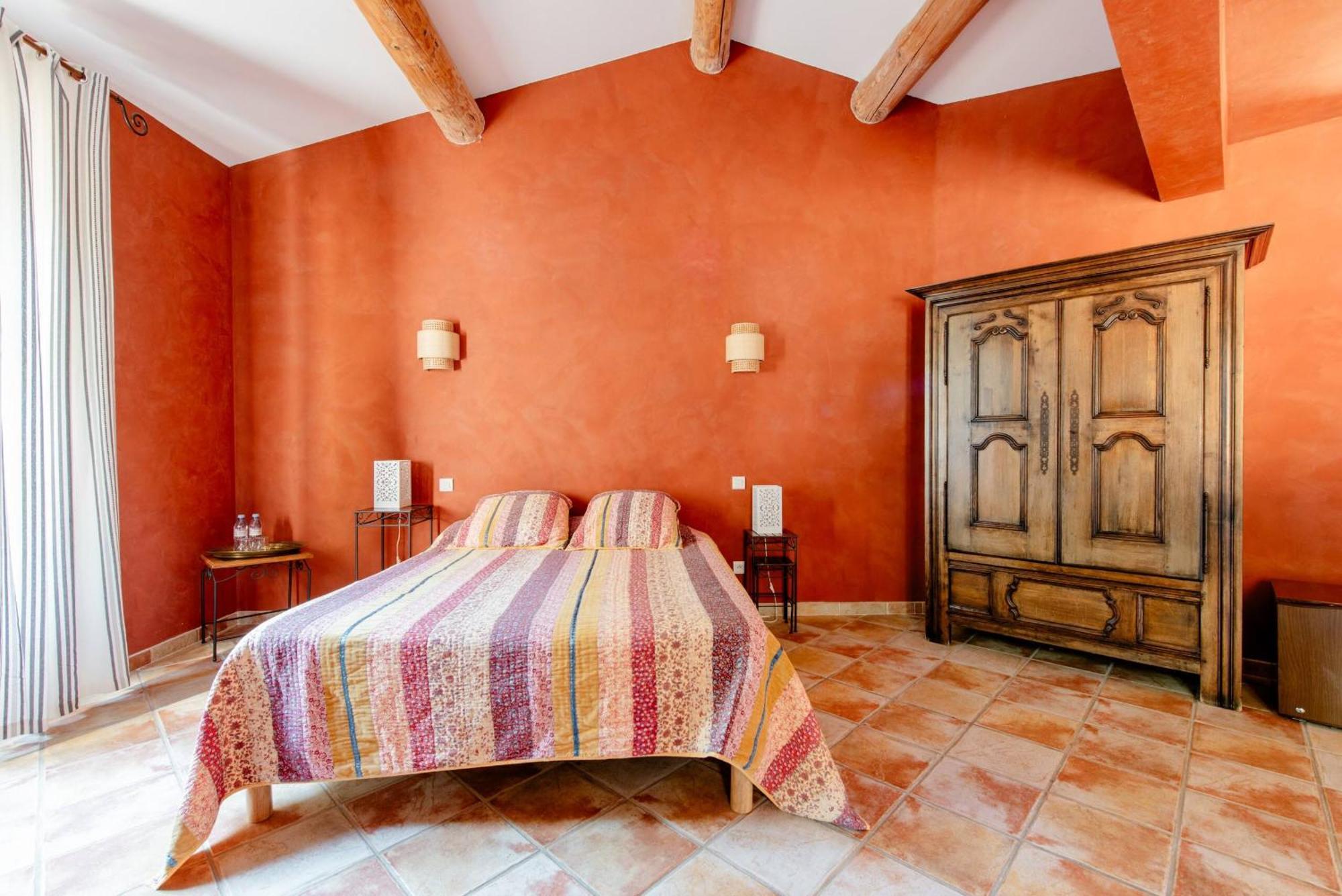 Mas De Lure Hotel Salon-de-Provence Eksteriør billede